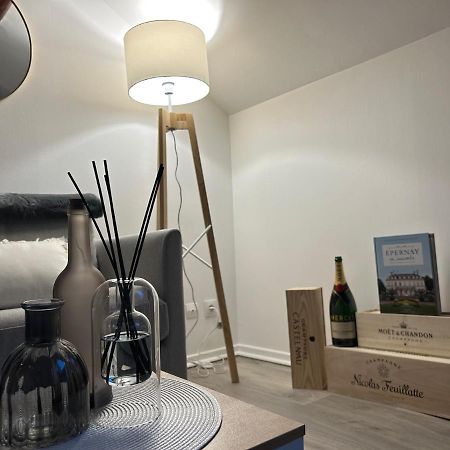 Le P'Tit Millesime - Hypercentre Apartment Epernay Bagian luar foto